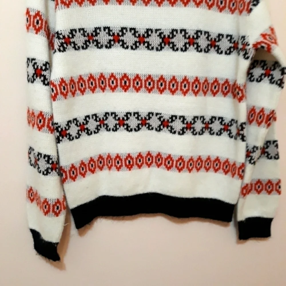 Sportswear By Revere Vareloft Knit Acrylic Geometric Pattern Sweater uni…